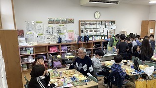 １
